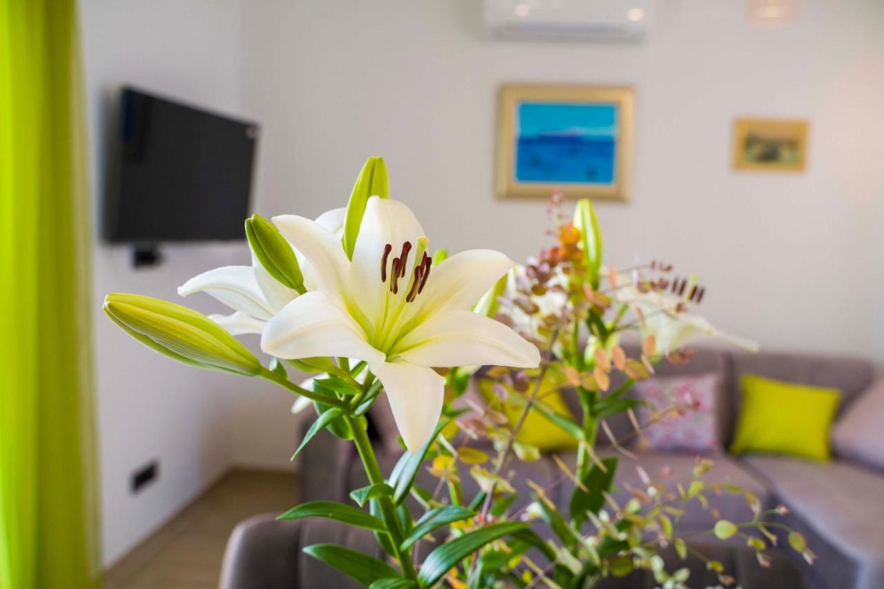 Ve & Ki Apartment Подстрана Екстериор снимка