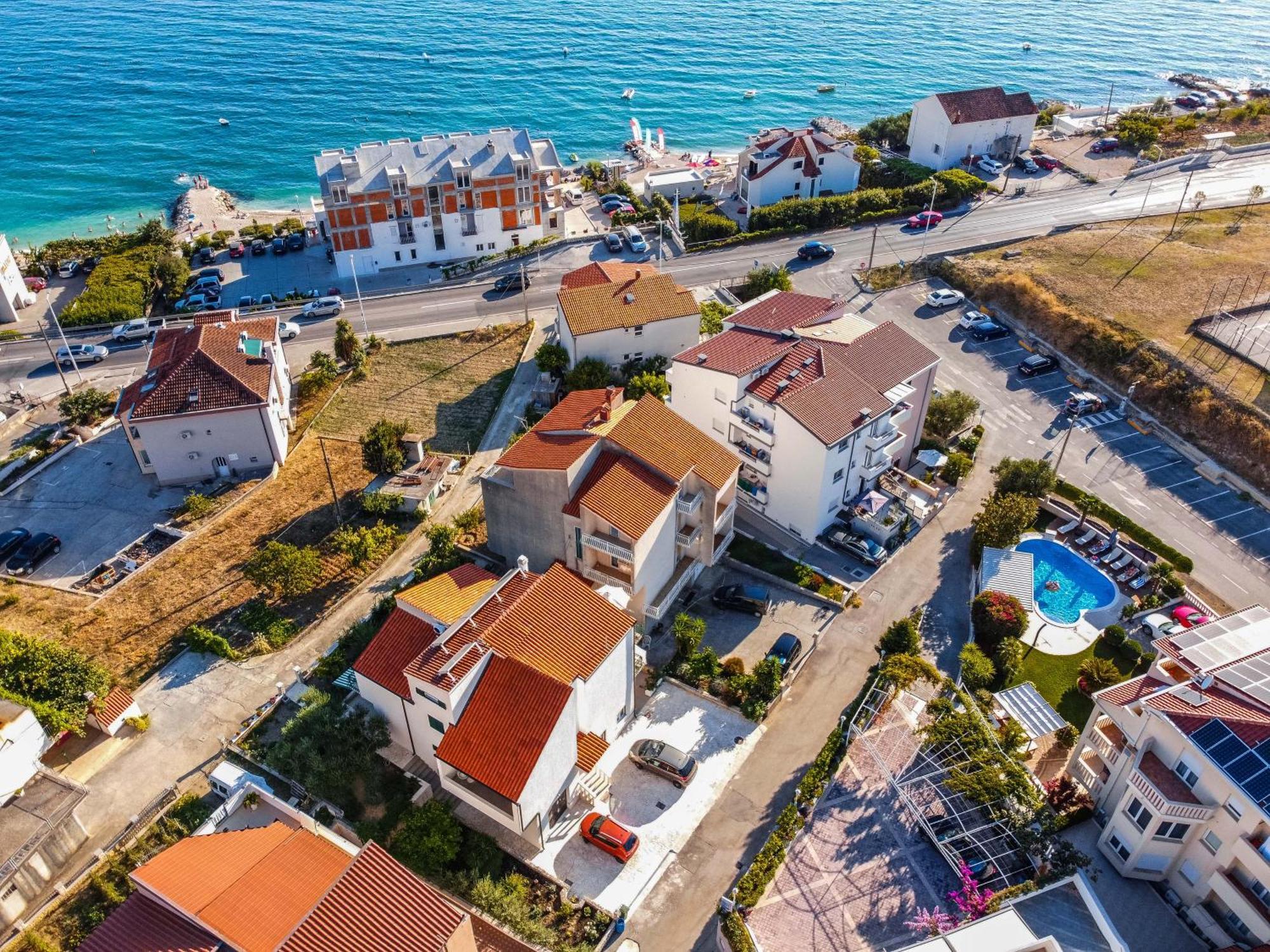 Ve & Ki Apartment Подстрана Екстериор снимка